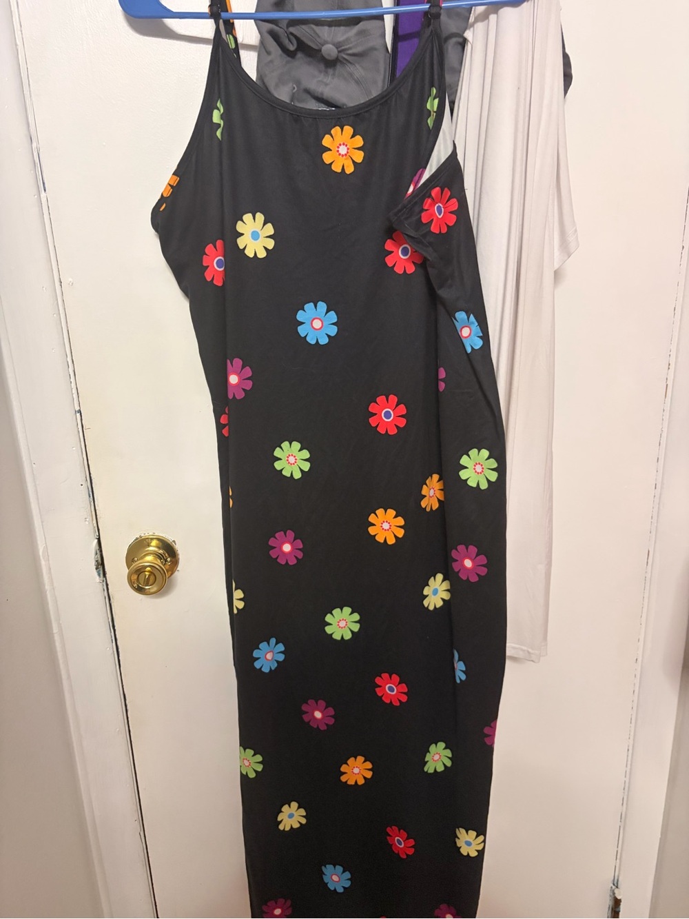 SHEIN Black Maxi Slip Dress with Multicolor Daisy Flowers
